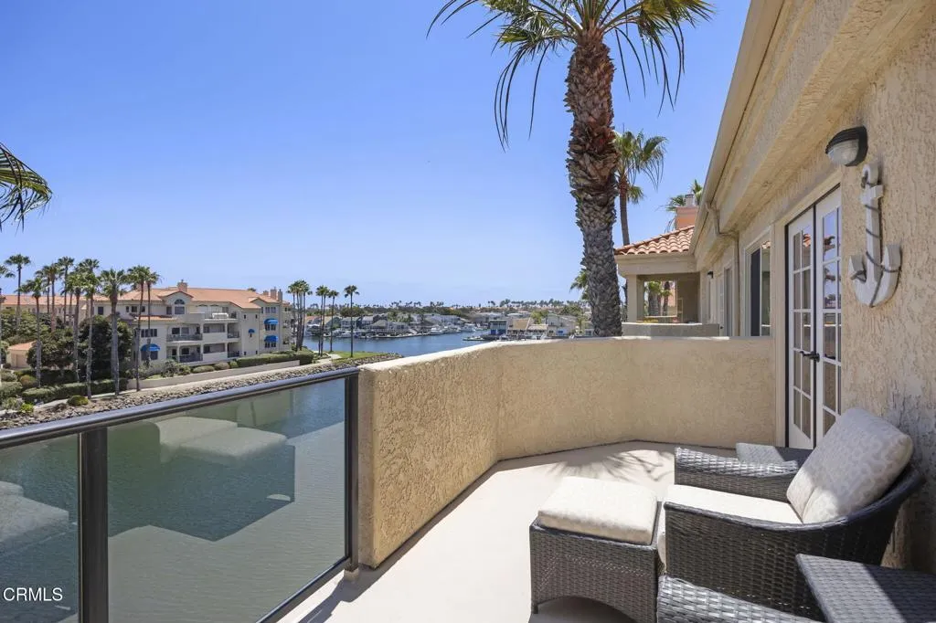 35-web-or-mls-1737Emerald038