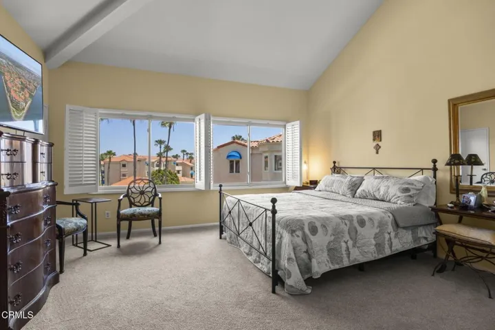 50-web-or-mls-1737Emerald009