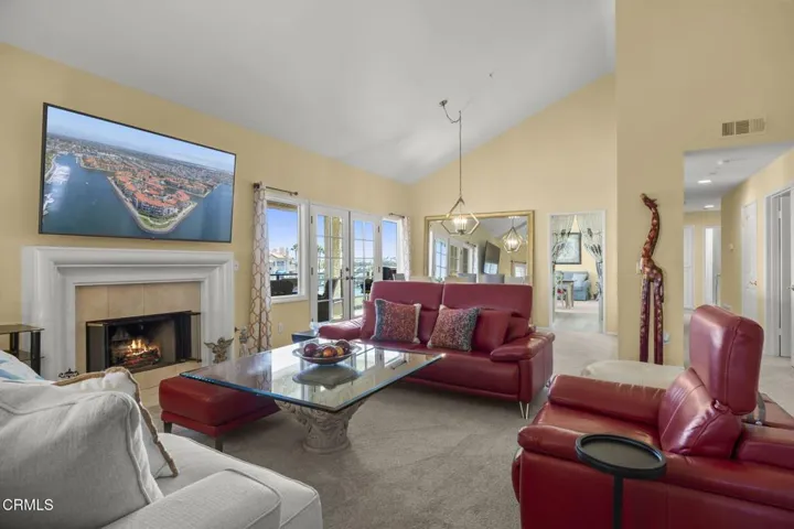 24-web-or-mls-1737Emerald078