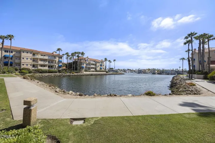 69-web-or-mls-1737Emerald161