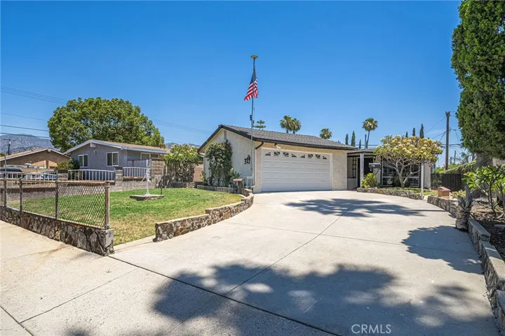 Sidewalks to stroll around the neighborhood. Pride of ownership since 1960.