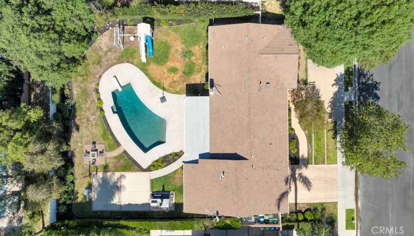 18950 Merridy Street, Northridge, California 91324