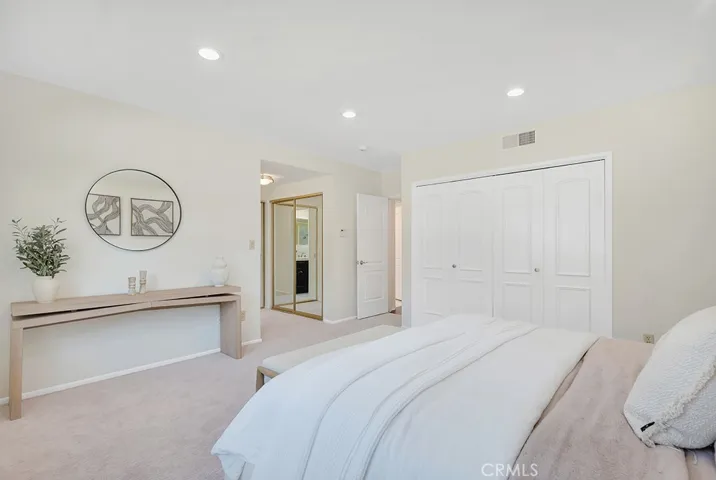 18950 Merridy Street, Northridge, California 91324