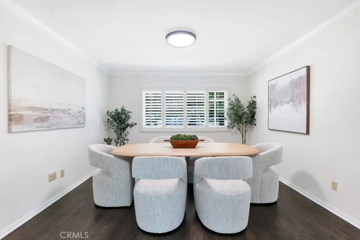 18950 Merridy Street, Northridge, California 91324