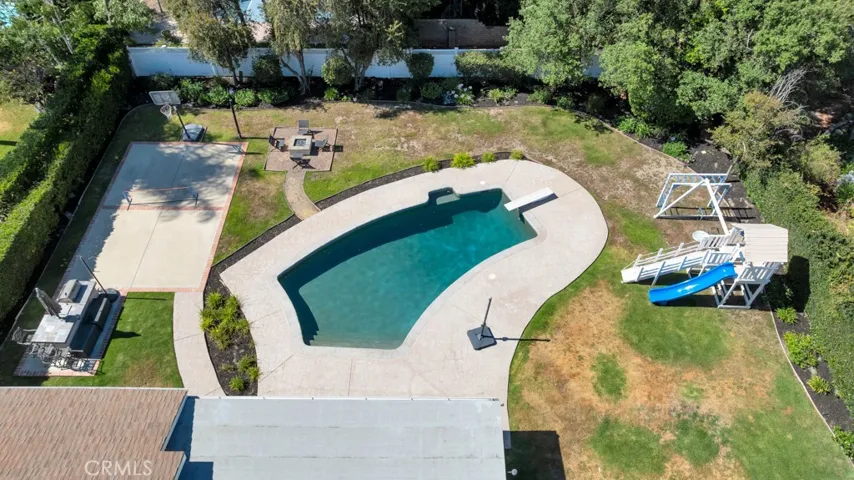 18950 Merridy Street, Northridge, California 91324