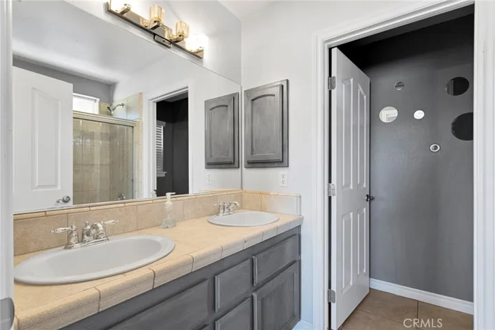 3632 Cambria, Phelan, California 92371