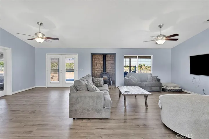 3632 Cambria, Phelan, California 92371