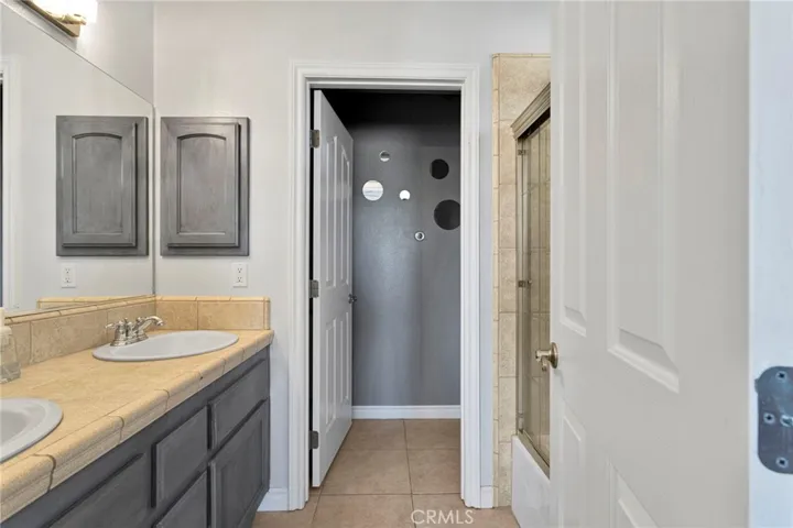 3632 Cambria, Phelan, California 92371