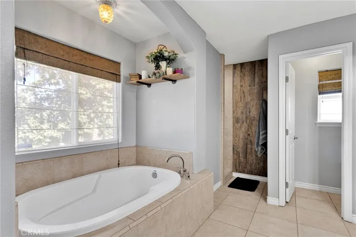 3632 Cambria, Phelan, California 92371