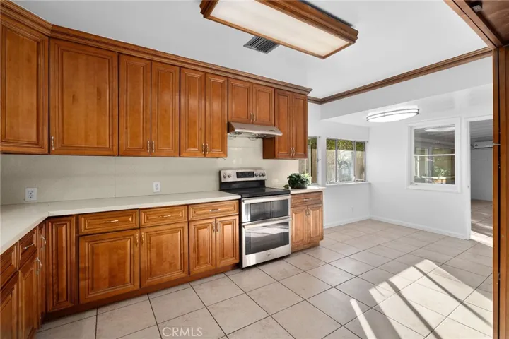 2976 Lombardy Rd, Pasadena, California 91107
