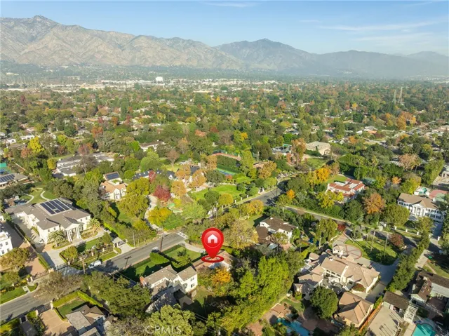 2976 Lombardy Rd, Pasadena, California 91107