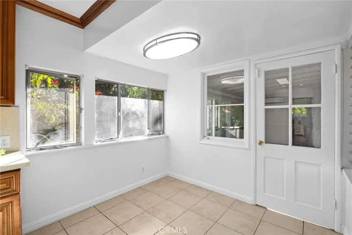 2976 Lombardy Rd, Pasadena, California 91107