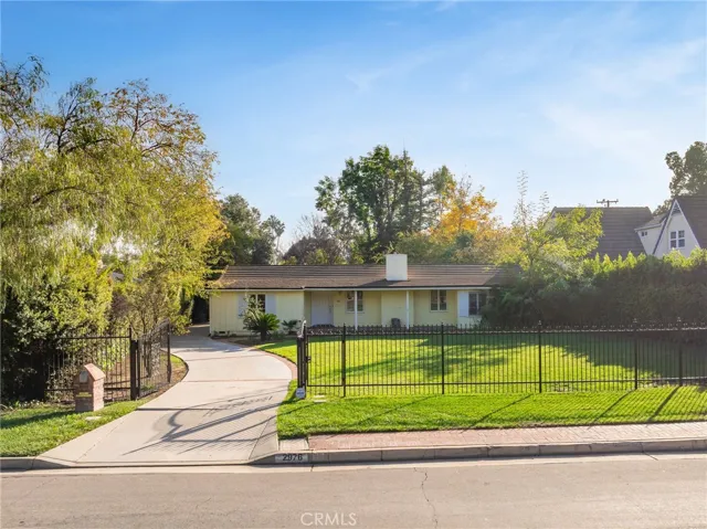 2976 Lombardy Rd, Pasadena, California 91107