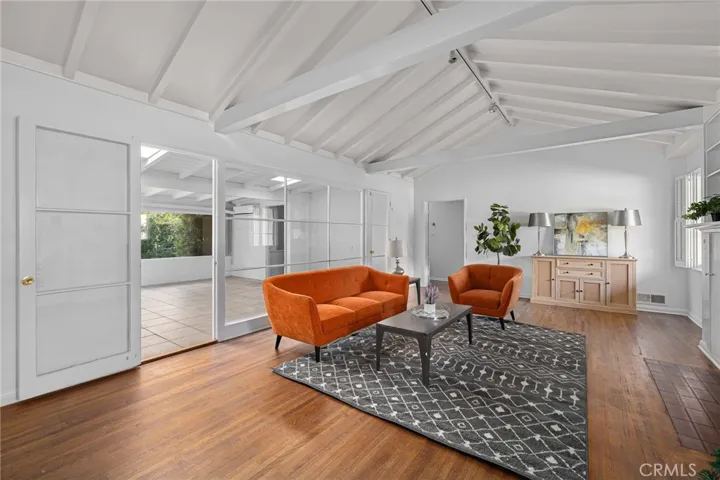2976 Lombardy Rd, Pasadena, California 91107
