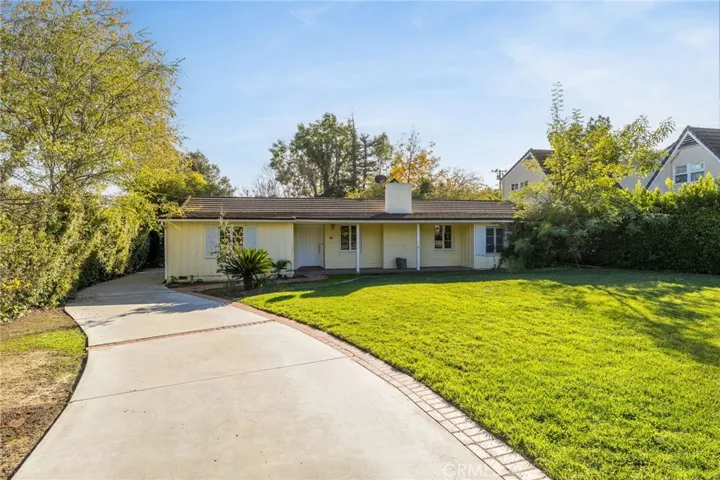 2976 Lombardy Rd, Pasadena, California 91107