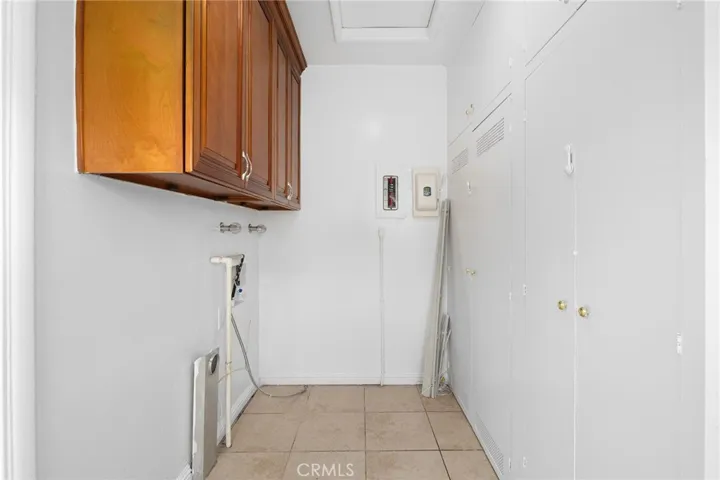 2976 Lombardy Rd, Pasadena, California 91107