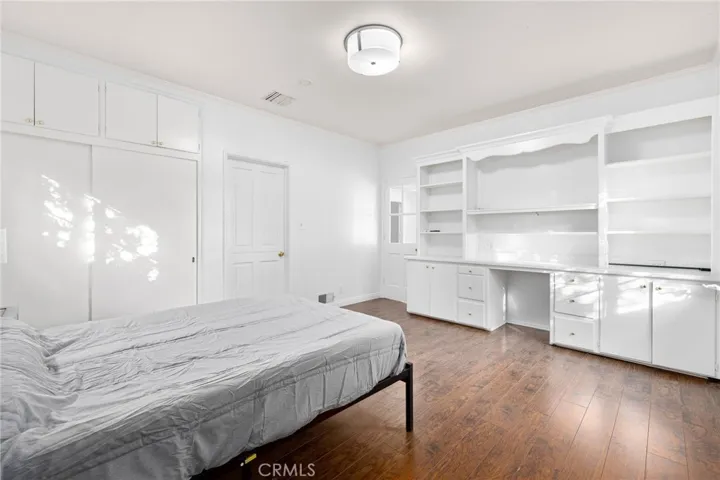 2976 Lombardy Rd, Pasadena, California 91107
