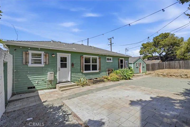 32 Rafael, San Luis Obispo, California 93405