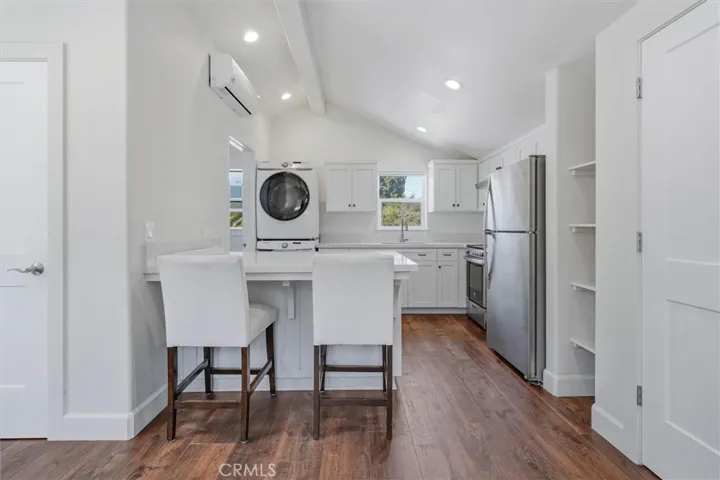32 Rafael, San Luis Obispo, California 93405