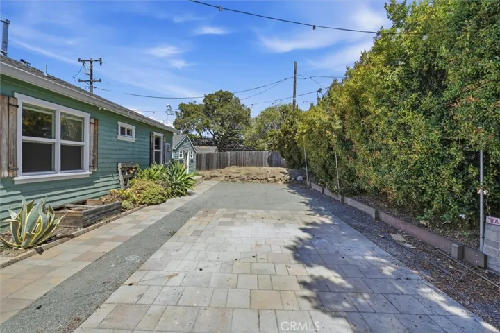 32 Rafael, San Luis Obispo, California 93405