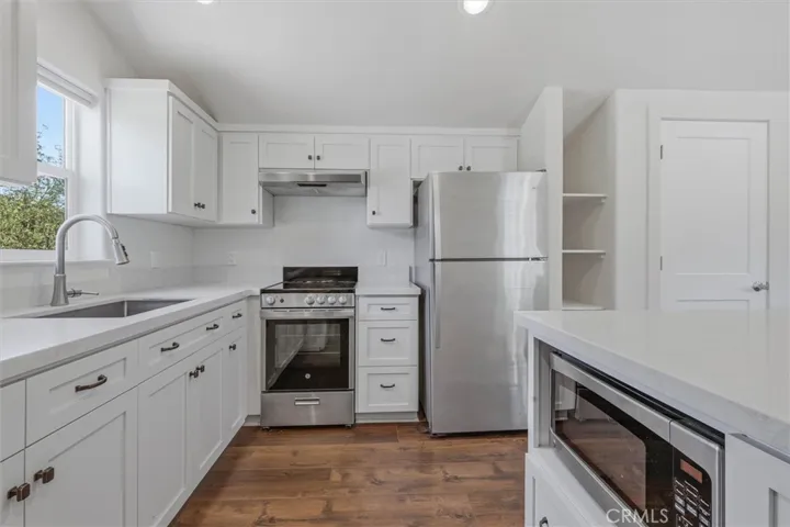 32 Rafael, San Luis Obispo, California 93405