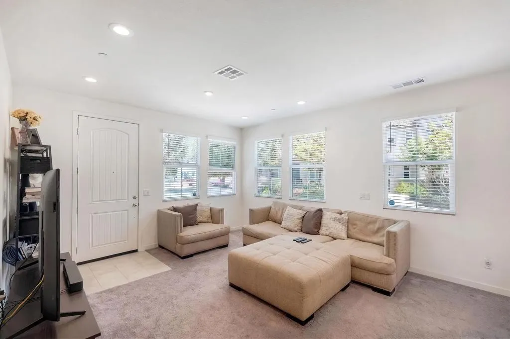 4134 Vela Way, Oceanside, California 92057 — photo 5