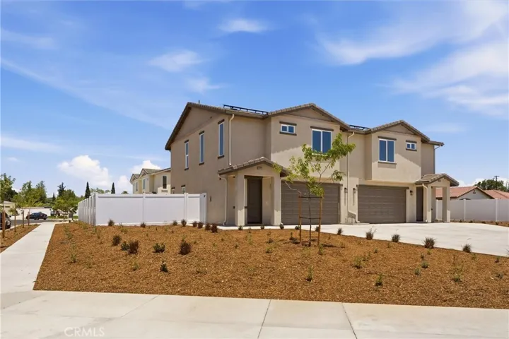 10665 Alborz Ct., Riverside, California 92505