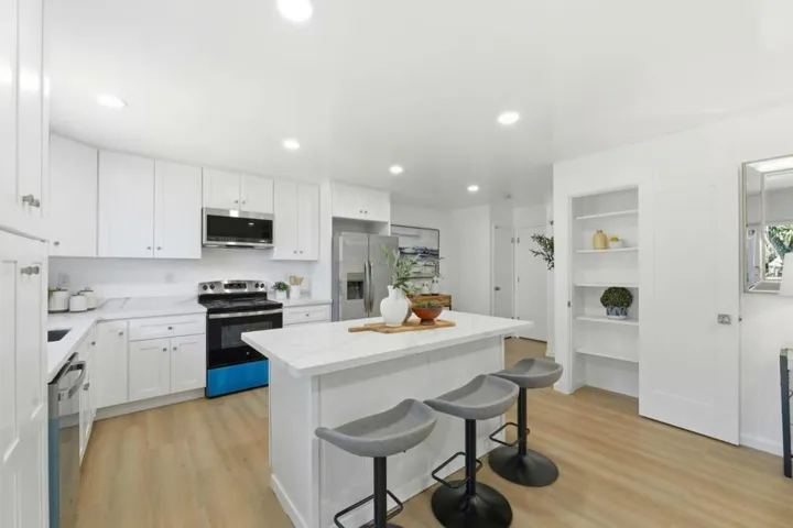 559561 Mozart Court, Sunnyvale, California 94087