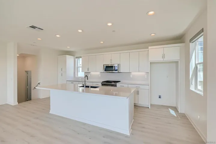 3051 Marquee Way, San Diego, California 92108