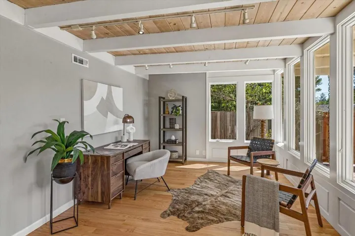 20096 Chateau Drive, Saratoga, California 95070