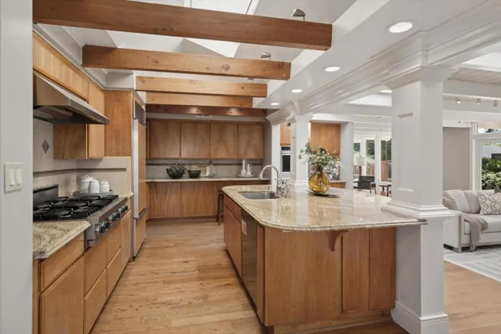 20096 Chateau Drive, Saratoga, California 95070
