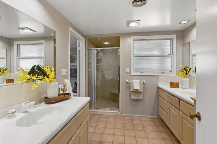 20096 Chateau Drive, Saratoga, California 95070