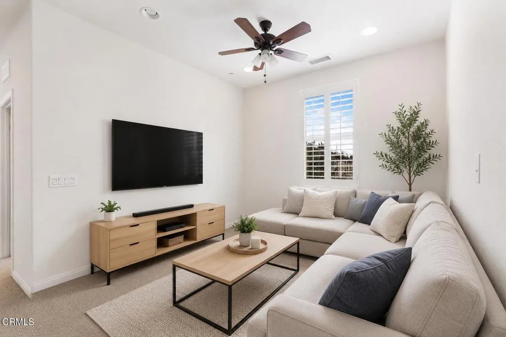 2nd Floor Bonus Room