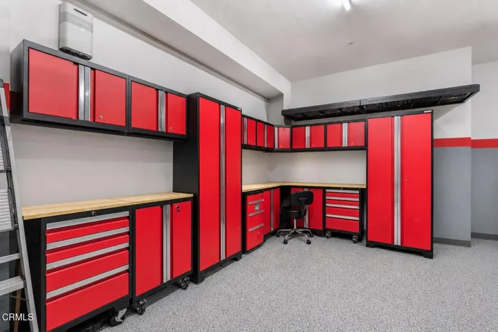 Built-In Garage Cabinets