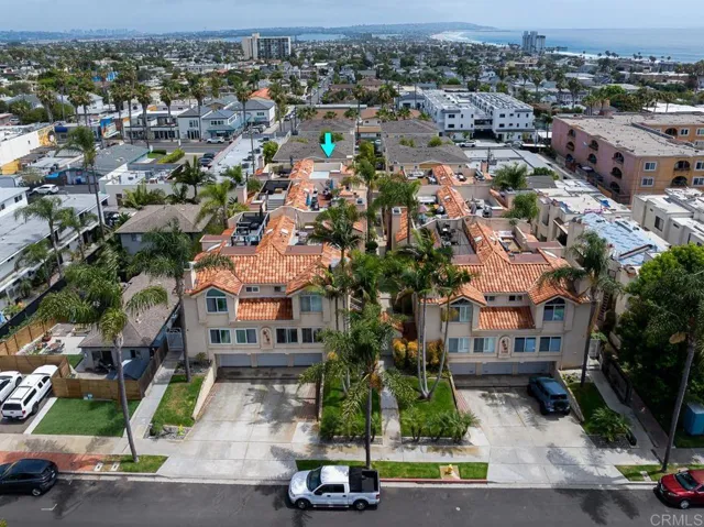 919 Agate Street 3, San Diego, California 92109
