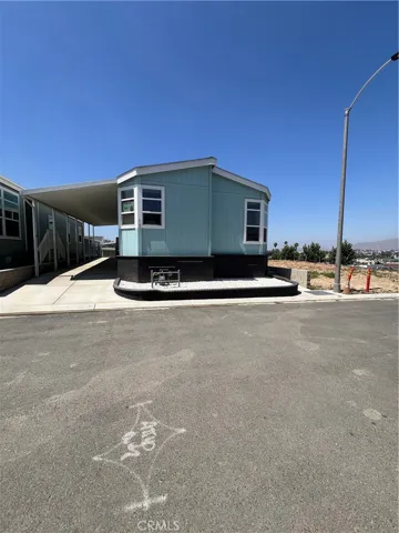 3444 Center Street 13, Riverside, California 92501