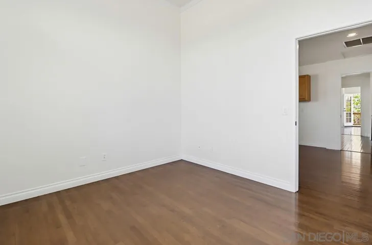 1100 Corrales, Chula Vista, California 91910