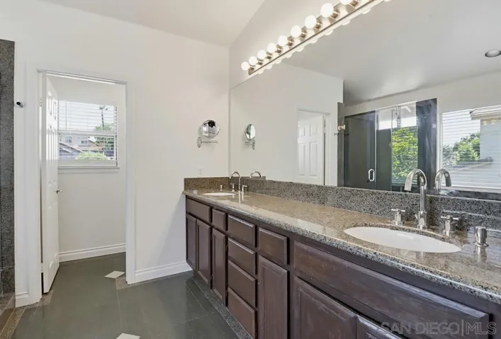 1100 Corrales, Chula Vista, California 91910