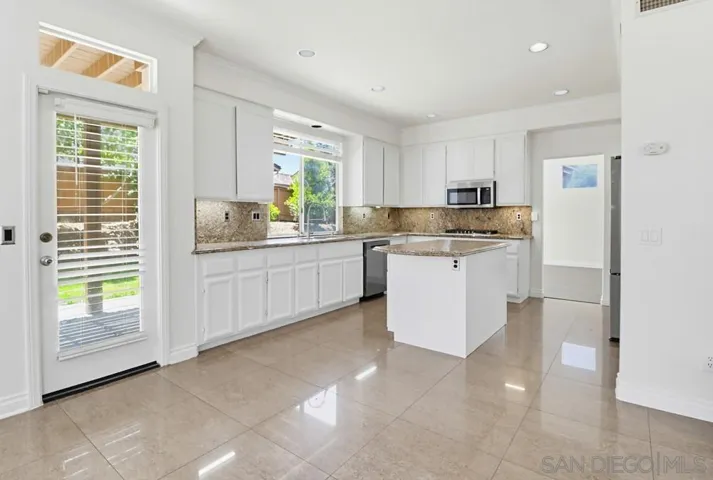 1100 Corrales, Chula Vista, California 91910