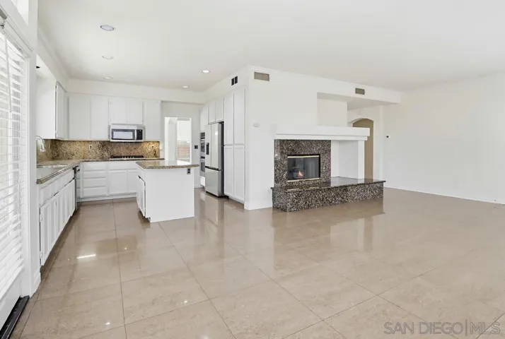 1100 Corrales, Chula Vista, California 91910