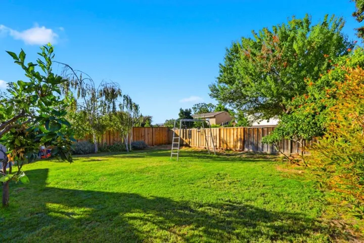 493 Crosslees Drive, San Jose, California 95111