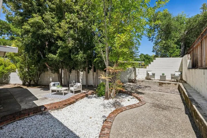 20210 Franklin Avenue, Saratoga, California 95070