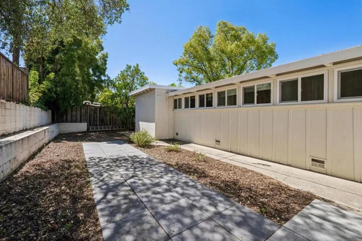 20210 Franklin Avenue, Saratoga, California 95070