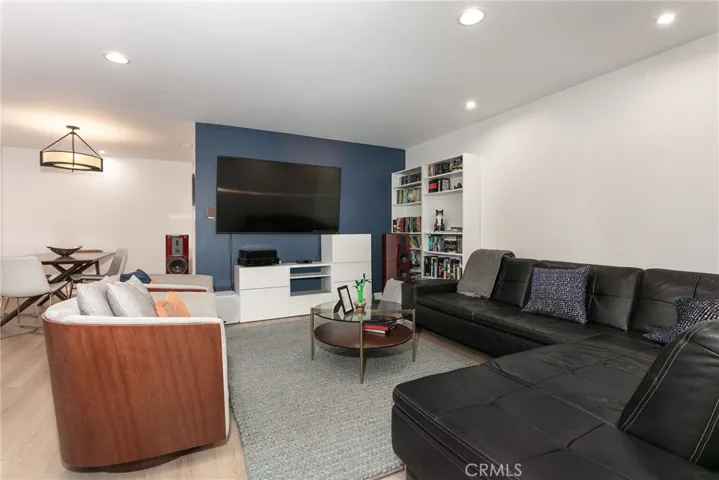 530 Fairview 14, Arcadia, California 91007