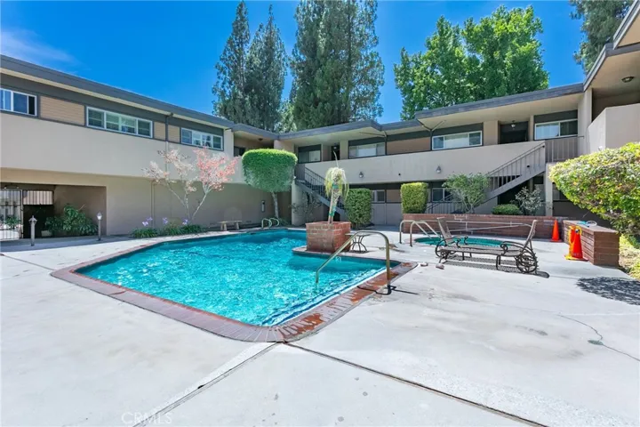 530 Fairview 14, Arcadia, California 91007