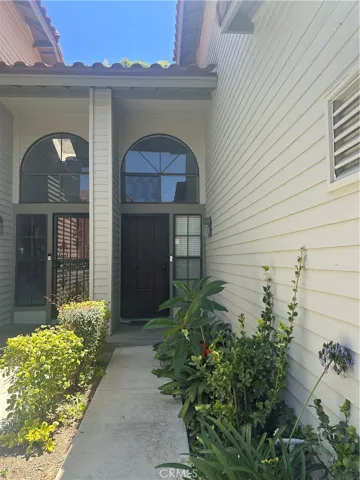 16812 Picadilly Ln, Cerritos, California 90703