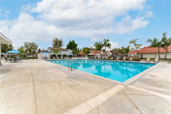 11464 Miscou Way, Cypress, California 90630
