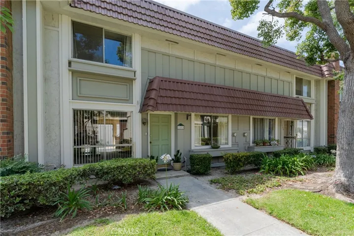 11464 Miscou Way, Cypress, California 90630