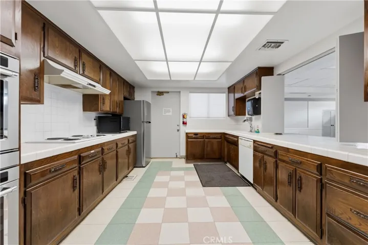 11464 Miscou Way, Cypress, California 90630