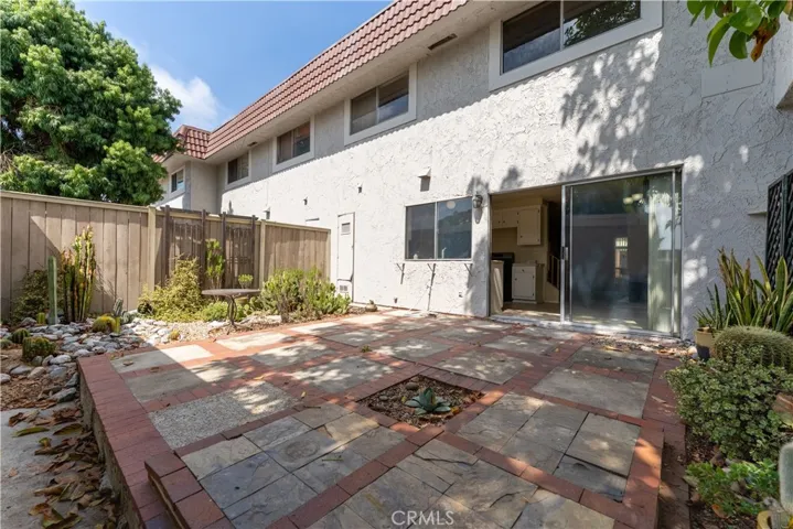 11464 Miscou Way, Cypress, California 90630